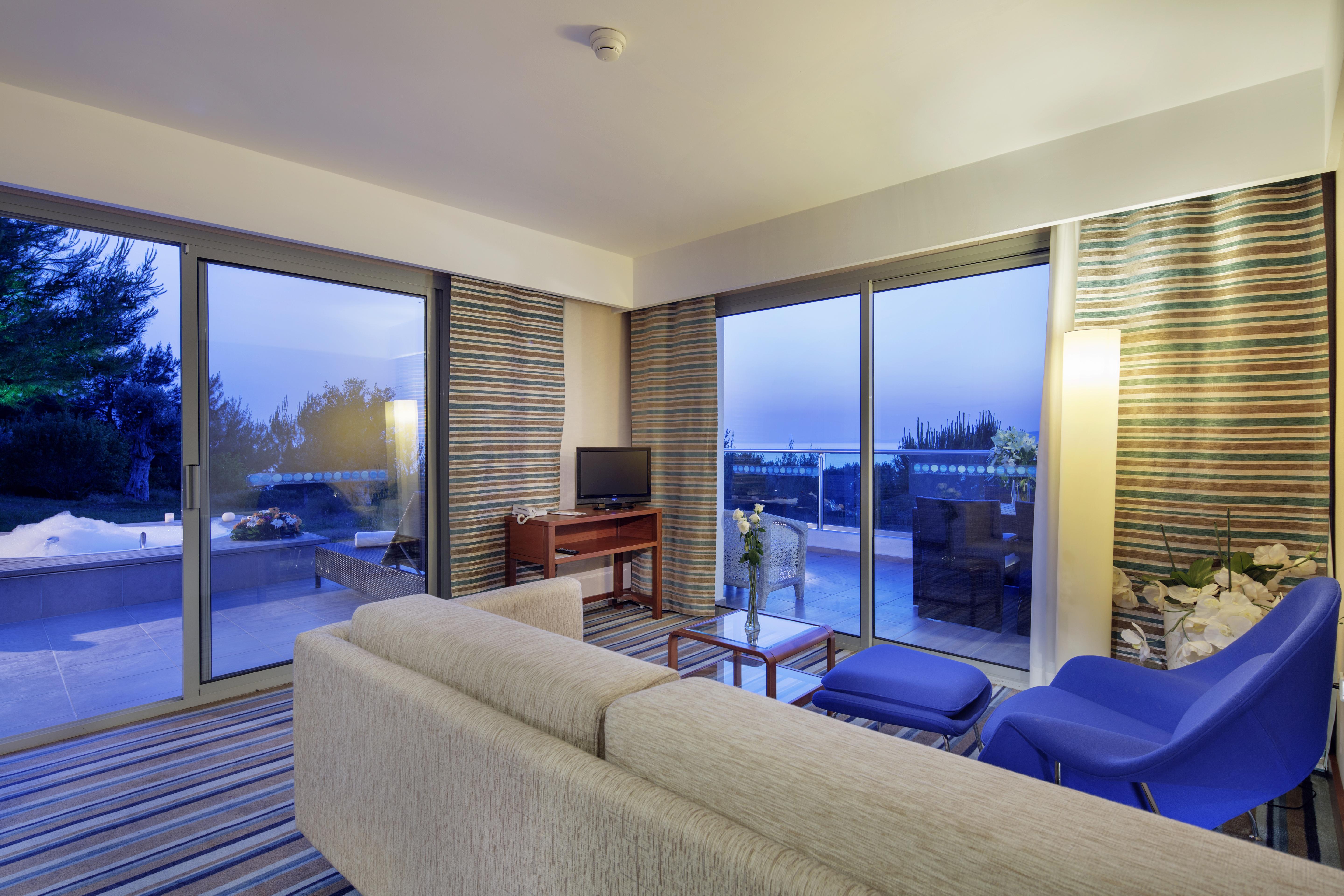 Pine Bay 5* Kusadası