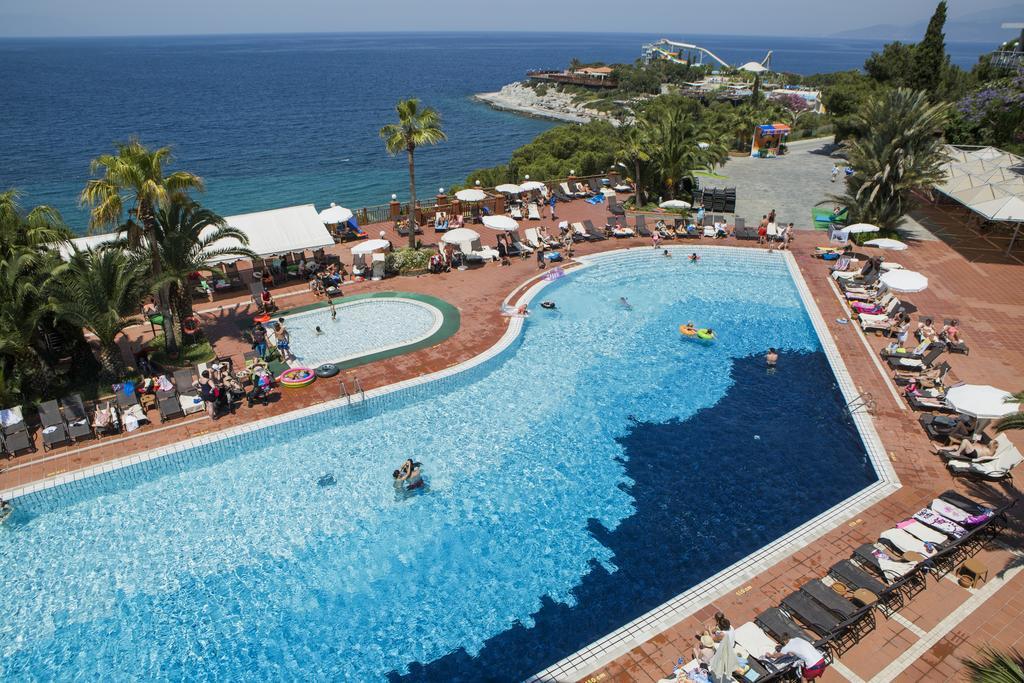 Pine Bay Complex 5*
