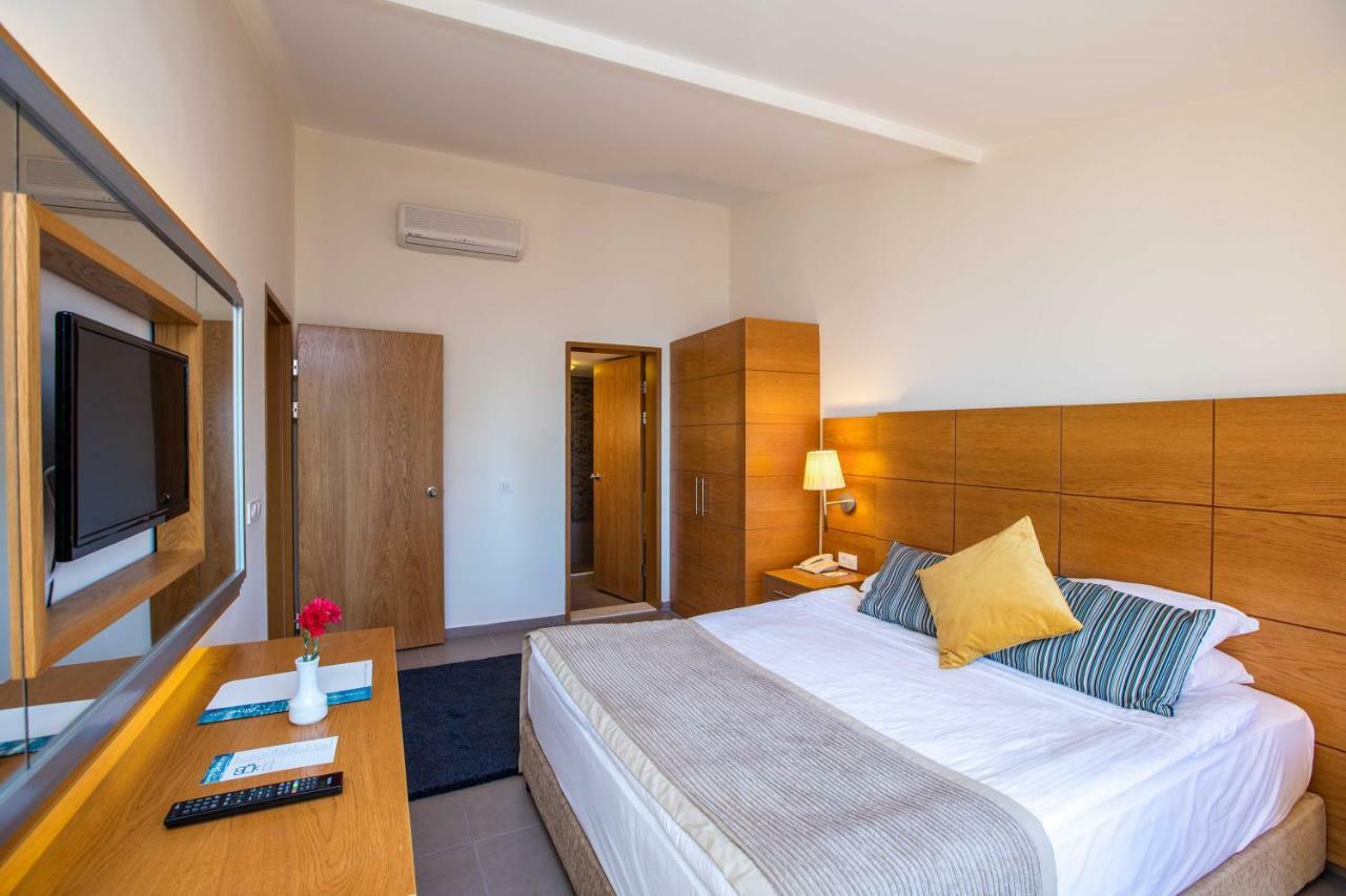 Complex Pine Bay Kusadası